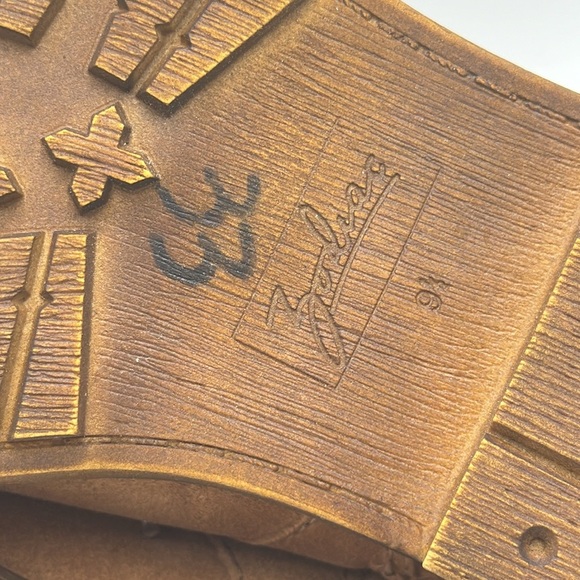 Zodiac tan Suede Ankle boots size 9 1/2 NWOT - Picture 9 of 15